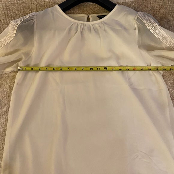 Ann Taylor Cream / Off-White Blouse - Size M / Medium - Picture 7 of 8
